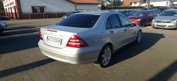 Mercedes Klasa C W203 Sedan W203 1.8 (C 180 Kompressor) 143KM 2005 Mercedes-Benz Klasa C Ozarow Mazowiecki 1.8 benzyna 2005 rok ALUFELGI, zdjęcie 2