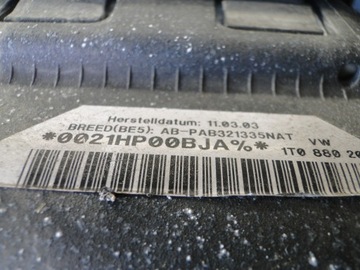 VW TOURAN И КОНСОЛЬ ПРИБОРНОЙ ПАНЕЛИ КОКПИТА