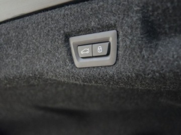 BMW Seria 5 G90-91 Sedan 2.0 20d 197KM 2025 BMW Seria 5 BMW 520d xDrive Sedan 2.0 Hybryda 197KM, zdjęcie 16