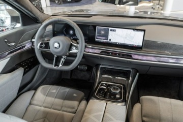 BMW Seria 7 G70 Sedan 3.0 40d 299KM 2026 BMW 740 xDrive Limuzyna, zdjęcie 18