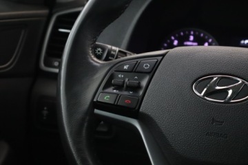 Hyundai Tucson III SUV 2.0 CRDI 136KM 2016 Hyundai Tucson 2.0 CRDi, Salon Polska, 4X4, Navi, zdjęcie 16