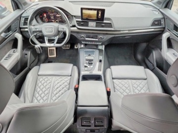 Audi SQ5 2018 Audi SQ5 Prestige 2018 3.0 Benzyna 354KM, zdjęcie 8