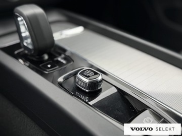 Volvo XC60 II 2023 Volvo XC 60 B4 Benzyna | Plus Dark | Salon PL | Se, zdjęcie 16