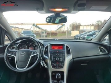 Opel Astra J Sports Tourer 1.4 Turbo ECOTEC 140KM 2012 Opel Astra LPG GWARANCJA Zarejestrowany w PL Aktualne OC Mozliwa zamiana R, zdjęcie 9
