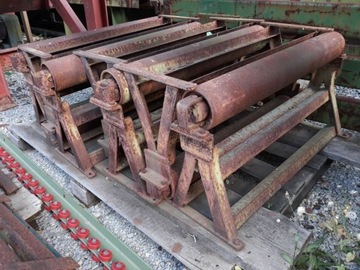 Ролики установлены на стойках