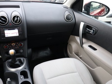 Nissan Qashqai I Crossover 1.6 Start/Stop 117KM 2011 Nissan Qashqai 1.6, Salon Polska, Navi, Klima, zdjęcie 7