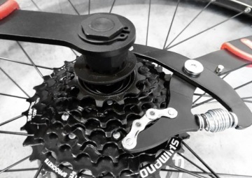 СЪЕМНИК КАССЕТ ДЛЯ ВСЕХ ОСЕЙ С КЛЮЧОМ PROX С РУЧКОЙ