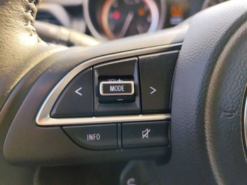 Suzuki Swift VI 2023 Suzuki Swift Salon PL 1,2 benz Niski Przebieg Premium Plus 1.2 Hybryda 83KM, zdjęcie 15