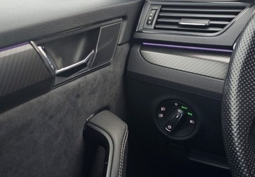 Skoda Superb III Kombi Facelifting 2.0 TSI 190KM 2020 Skoda Superb Sportowe fotele - Grzana szyba - Kierownica - Fotele - Faktur, zdjęcie 27
