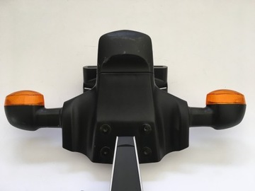 YAMAHA YZF-R6 R6 RJ15 08-14 Крепление номерного знака.