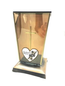 СТЕКЛЯННАЯ СВЕЧА, СТЕКЛЯННАЯ ЧАСОВНЯ, ПОСВЯЩЕНИЕ СЕМЬЕ