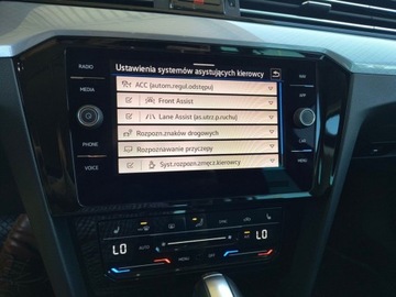 Volkswagen Passat B8 Variant Facelifting 2.0 TDI SCR 200KM 2022 Volkswagen Passat serwis ASO 2.0TDI 200KM bezwypadkowy pakiety AppConnect, zdjęcie 28