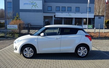 Suzuki Swift VI 2019 Suzuki Swift 1.2 90KM AllGrip 4x4 Biala perla Bezwypadkowy Niski przebieg, zdjęcie 3