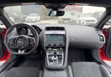 Jaguar F-Type Coupe Facelifting 2.0 i4 Twinturbo 300KM 2019 Jaguar F-Type F-Type 2.0 bENZ 300 km 2019r Warszawa 2.0 Benzyna 300KM, zdjęcie 4