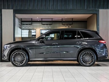 Mercedes GLC C254/X254 2025 MERCEDES-BENZ GLC 300 e 4-Matic AMG Line 2.0 (360KM) 2025, zdjęcie 2