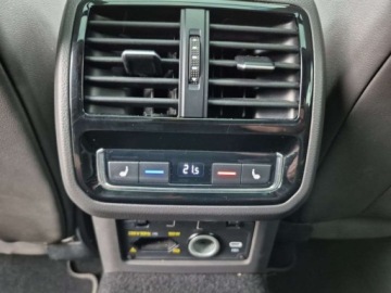 Volkswagen Arteon Fastback Facelifting 2.0 TDI SCR 150KM 2021 Volkswagen Arteon Shooting Brake PanoramaHead-up Skory Salon Polska Faktur, zdjęcie 32