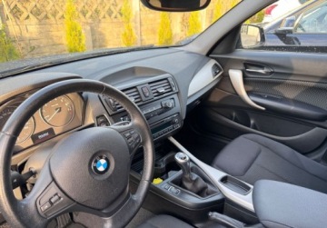BMW Seria 1 F20-F21 2015 BMW Seria 1 bezwypadek1wlascicielserwis asoorg lakierz Niemiecjak nowe, zdjęcie 10