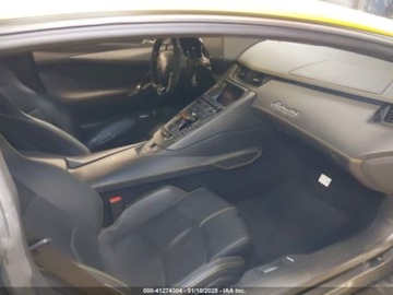 Lamborghini Aventador 2012 Lamborghini Aventador 2012 6.5l 6.5 Benzyna 691KM, zdjęcie 9