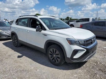 Volkswagen Tiguan II 2022 Volkswagen Tiguan 2022 VOLKSWAGEN TAOS S, silnik 1.5 L 1.5 Benzyna 158KM, zdjęcie 4