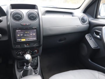 Dacia Duster I SUV Facelifting 1.2 TCe 125KM 2014 Dacia Duster 1.2 TCe, Skóra, Navi, Klima, zdjęcie 7