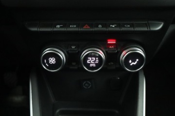 Dacia Duster II SUV 1.6 SCe 115KM 2018 Dacia Duster 1.6 SCe, Salon Polska, Serwis ASO, zdjęcie 17