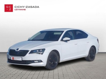 Skoda Superb III Liftback Facelifting 2.0 TDI SCR 150KM 2019 Skoda Superb 2.0 TDI 150KM DSG BiXenonCzujnikiSalonPL 2.0 Diesel 150KM