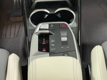 BMW X1 U11 Crossover 1.5 18i 136KM 2026 BMW X1 sDrive18i Sport Suv 1.5 (136KM) 2026, zdjęcie 10