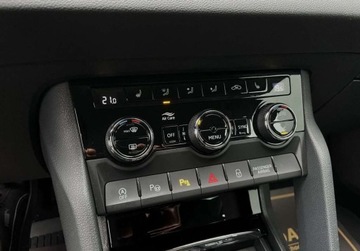 Skoda Karoq Crossover 1.6 TDI 115KM 2018 Skoda Karoq 1.6 TDI DSG GWARANCJA BEZWYPADKOWY kamera navi 1.6, zdjęcie 31