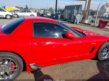 Chevrolet Corvette C5 2001 Chevrolet Corvette Z06 Hardtop 2001 5.7l 5.7 Benzyna 385KM, zdjęcie 6