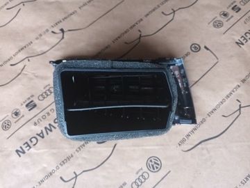 РЕШЕТКА AIR AIR ПРАВАЯ AUDI A6 C7 4G LIFT 4G1820902C perfect 28km