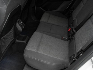 BMW Seria 2 G42-U06 Active Tourer 1.5 218i 136KM 2022 BMW 218 WND1826C#218i Ambient K.cof NAVI Podgrz.f, zdjęcie 24