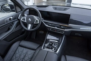 BMW X5 G05 SUV Facelifting 3.0 30d 298KM 2025 BMW X5 xDrive30d Dostępne od ręki!, zdjęcie 14