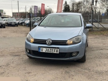 Volkswagen Golf VI Hatchback 5d 1.2 TSI 105KM 2011 Volkswagen Golf 1.2 TSI Team 105KM 2011r