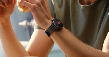 Черные умные часы AMAZFIT GTR 3