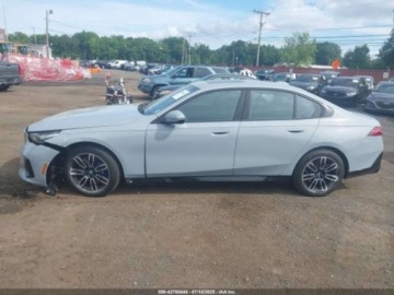 BMW Seria 5 G90-91 2025 BMW Seria 5 540i xDrive 2025 3.0l 3.0 Benzyna 375KM, zdjęcie 2