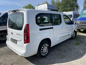 Toyota 2021 Toyota Proace City Verso Long 1.5 D-4D Business, zdjęcie 2