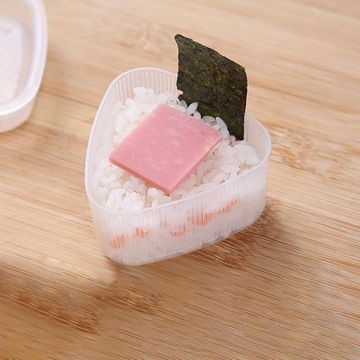 4 кусочка треугольных онигири для суши своими руками 7,5x4,5 см.