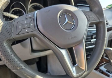 Mercedes Klasa E W212 Coupe 200 CGI BlueEFFICIENCY 184KM 2011 Mercedes-Benz Klasa E Wzorowy E 200 Coupe - 121Tkm - Bezwypadkowy 1.8, zdjęcie 16