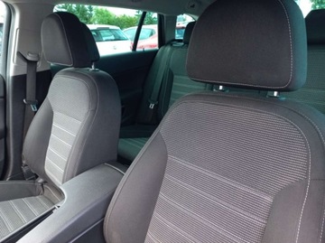 Opel Insignia I Sports Tourer 2.0 CDTI ECOTEC 160KM 2011 Opel Insignia Irmscher Xenon Sports Tourer Grzane fotele 2.0 Diesel 160KM, zdjęcie 10