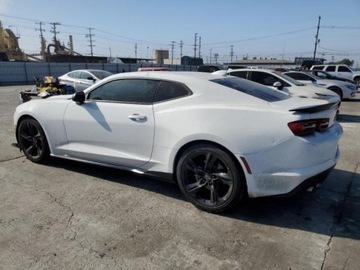 Chevrolet Camaro VI Coupe 6.2 455KM 2021 Chevrolet Camaro 2021r., LZ, od ubezpieczalni 6.2 Benzyna 455KM, zdjęcie 2