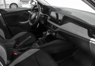 Skoda Scala Hatchback Facelifting 1.0 TSI 115KM 2024 Skoda Scala 1.0 TSI , 116KM, Autoalarm, Asystent pasa ruchu, Reflektory LED, zdjęcie 11