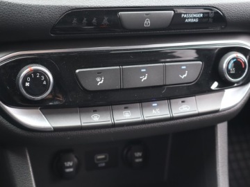 Hyundai i30 III Wagon Facelifting 1.0 T-GDI 120KM 2022 Hyundai i30 1.0 T-GDI, Salon Polska, Serwis ASO, zdjęcie 14