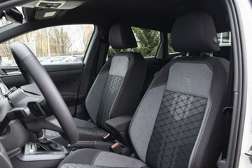 Volkswagen Taigo 1.5 TSI 150KM 2025 Volkswagen Taigo R-Line Plus 1.5 TSI 150 KM DSG, zdjęcie 9
