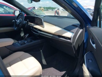 Cadillac 2024 Cadillac XT4 Luxury 2024 2.0l 2.0 Benzyna 235KM, zdjęcie 9