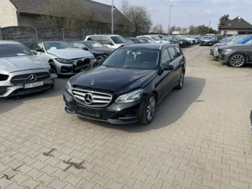 Mercedes Klasa E W212 Kombi Facelifting 200 CDI 136KM 2015 Mercedes E 350 HAK Skóra Podgrzewanie, zdjęcie 6