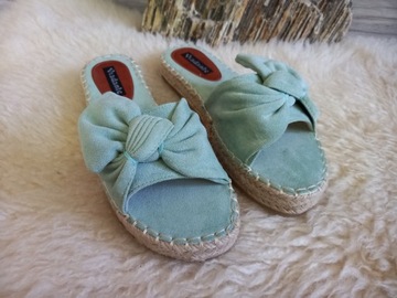 PASTELOWE KLAPKI ESPADRYLE 38 ZAMSZOWE Z KOKARDKĄ