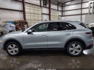 Porsche Cayenne III 2020 Porsche Cayenne 2020 3.0 Benzyna 335KM, zdjęcie 2