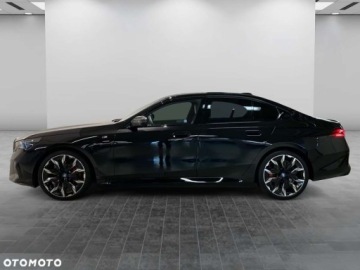 BMW Seria 5 G90-91 2025 BMW Seria 5 BMW Seria 5 3.0 Diesel 303KM, zdjęcie 1