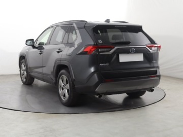 Toyota RAV4 V SUV 2.5 Hybrid Dynamic Force 218KM 2019 Toyota RAV 4 2.5 Hybrid, Salon Polska, Serwis ASO, zdjęcie 3