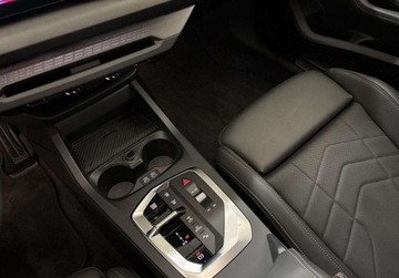 BMW Seria 1 F70 Hatchback M 2.0 M135 300KM 2024 BMW Seria 1 M135i xDrive, HarmanKardon, Faktura VAT 23, Gwarancja fabryczna, zdjęcie 15